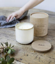 Load image into Gallery viewer, Verbena &amp; Lemongrass soy wax candle